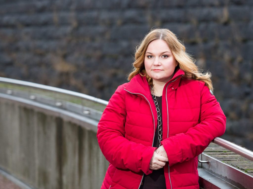 23765665204_f74535517d_k-1200x900