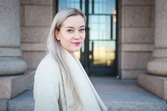 :LUE ESITTELY: Vihreiden puheenjohtajaksi valittu Sofia Virta